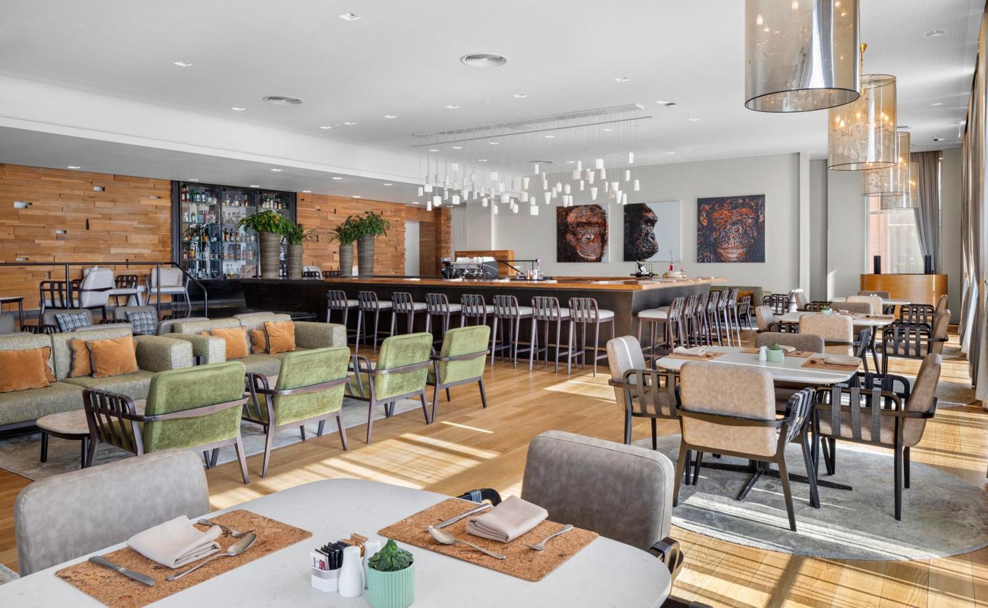 Cramim By Isrotel Exclusive Kiryat Anavim Buitenkant foto The Lounge at the airport