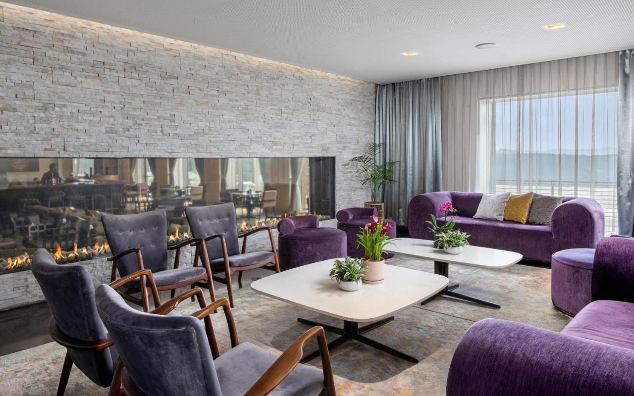 Cramim By Isrotel Exclusive Kiryat Anavim Buitenkant foto The lobby of the hotel