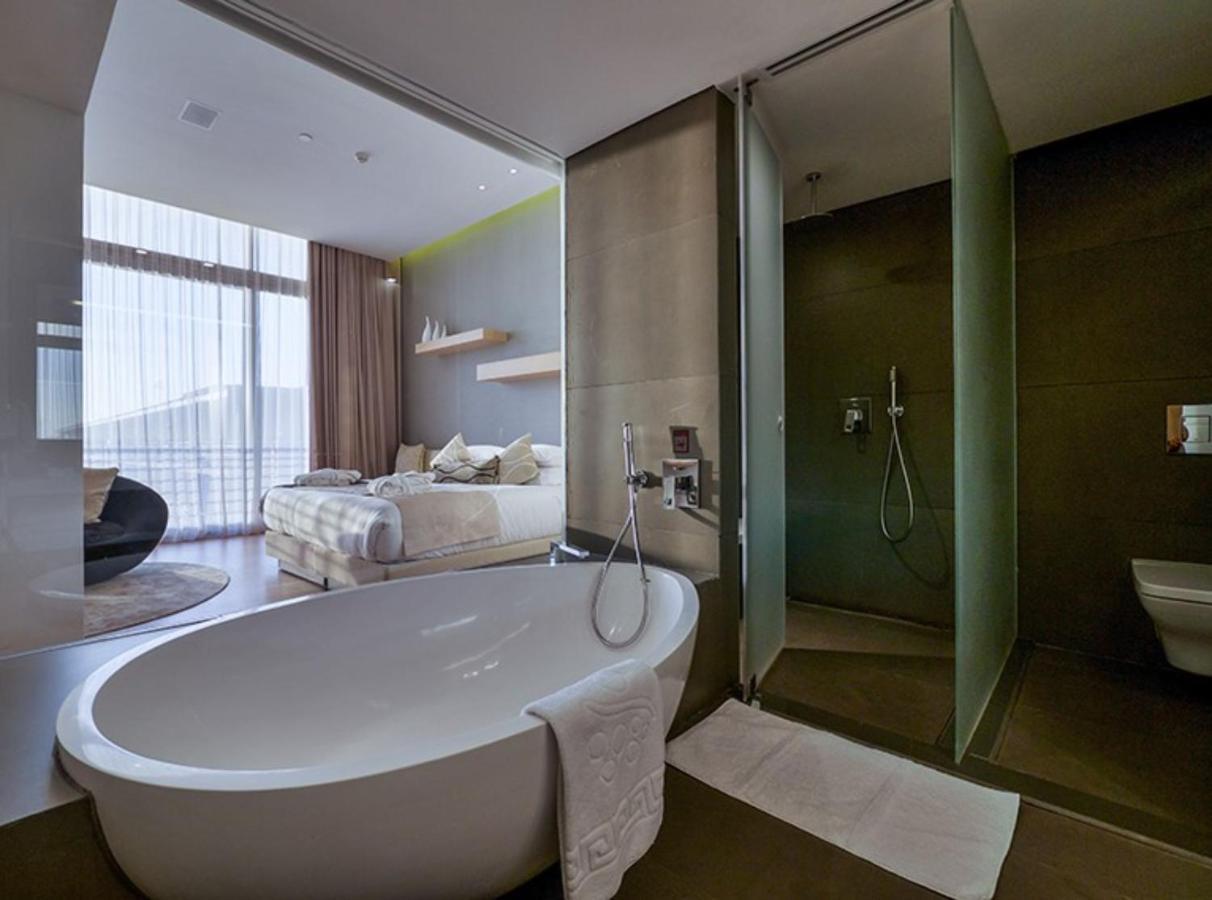 Cramim By Isrotel Exclusive Kiryat Anavim Buitenkant foto A bathroom in a hotel