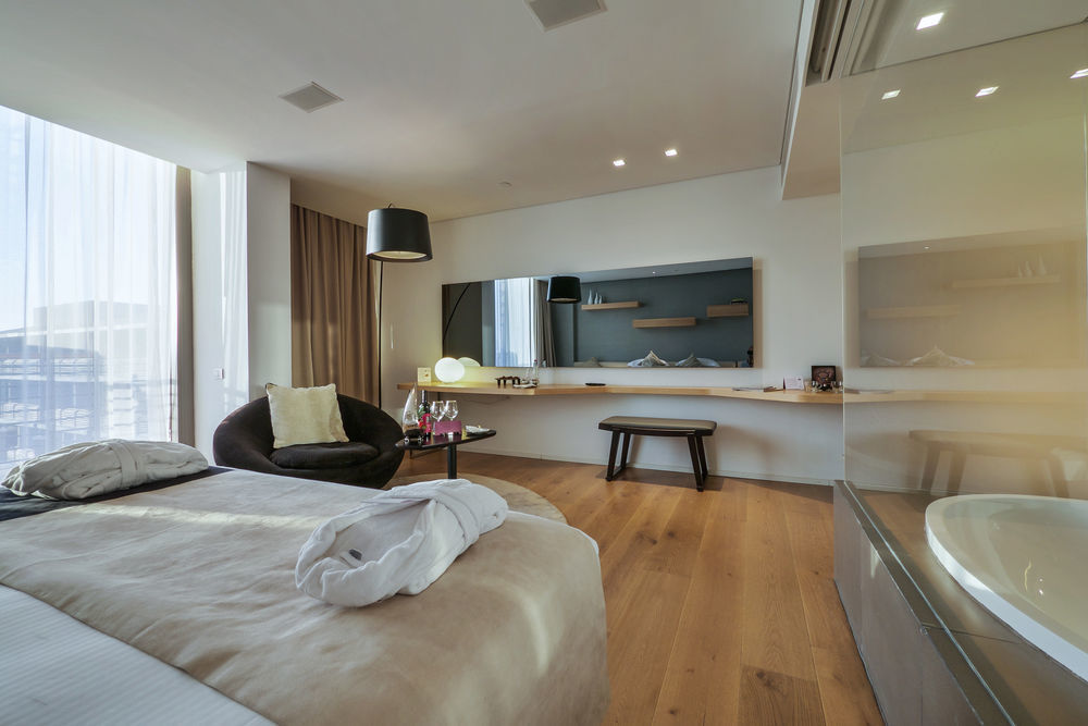 Cramim By Isrotel Exclusive Kiryat Anavim Buitenkant foto A room at the Mandarin Oriental Munich